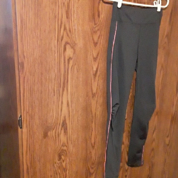 Gray Athletic Leggings with Pink Accents - Picture 6 of 6